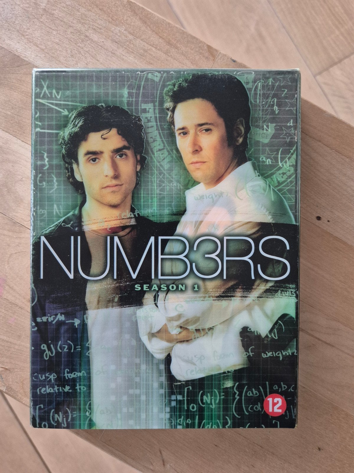 Dvd van de serie Numbers, seizoen 1, Cd's en Dvd's, Dvd's | Tv en Series, Alle leeftijden, Ophalen of Verzenden, Zo goed als nieuw