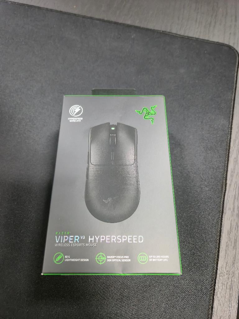 Gloednieuwe Razer Viper V3 Hyperspeed (t.w.v € 71), Computers en Software, Muizen, Muis, Community@razer.com, Rechtshandig, Nieuw
