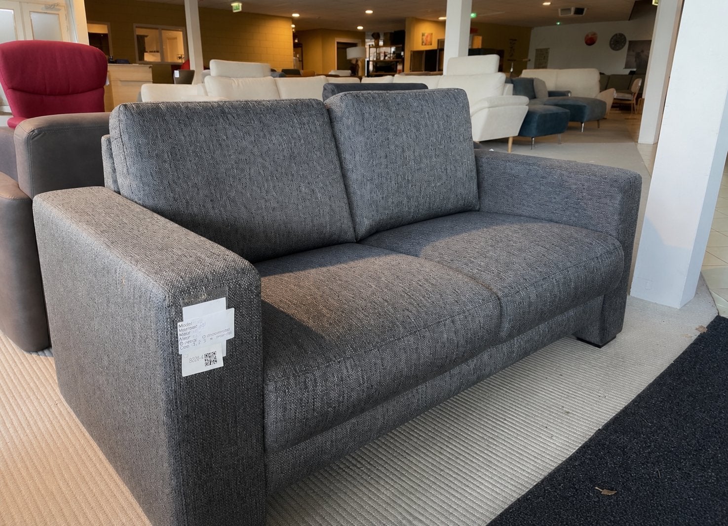 Grijze tweezitsbank, Huis en Inrichting, Gebruikt, 150 tot 200 cm, Tweepersoons, 75 tot 100 cm
