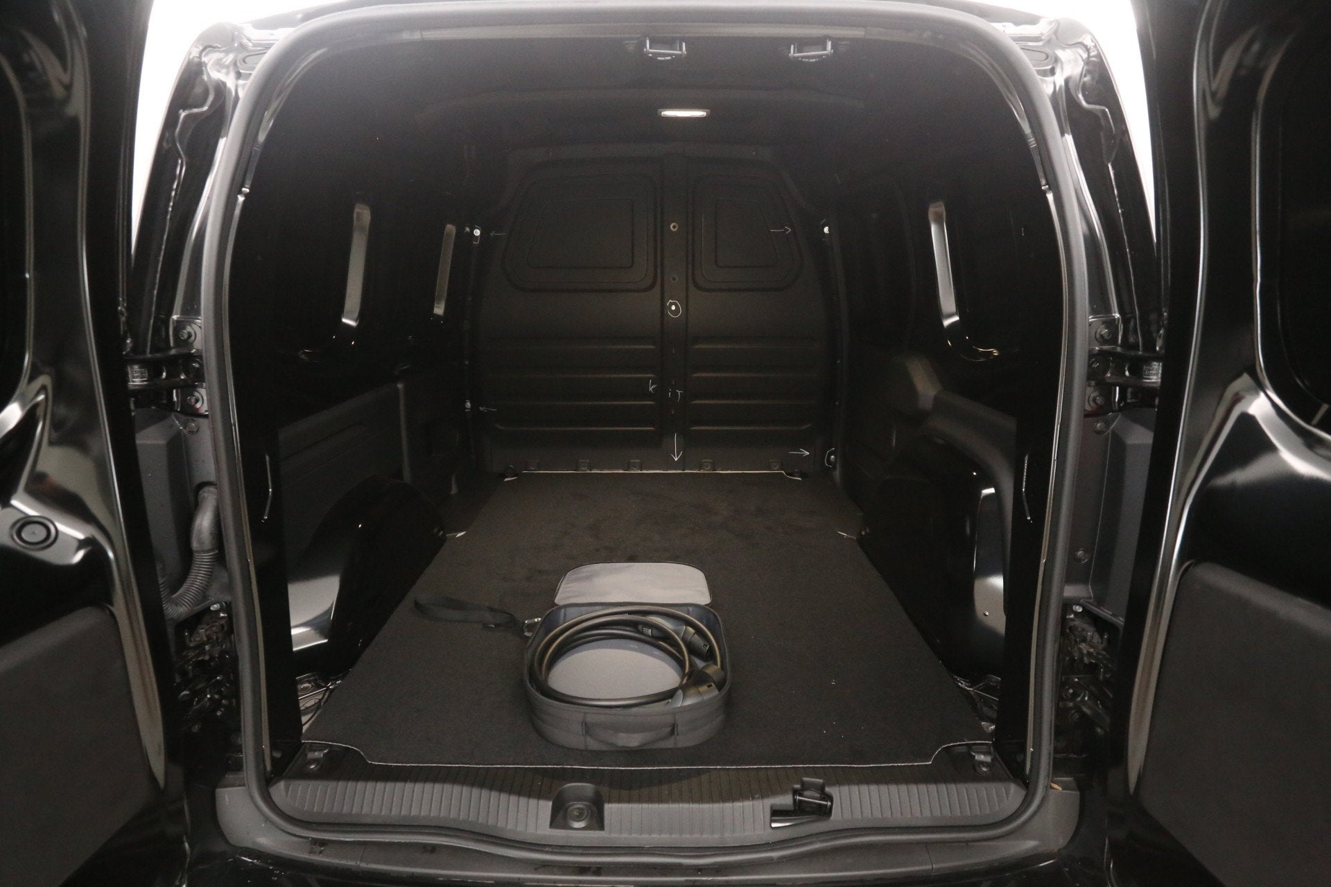 Renault Kangoo Mercedes-Benz eCitan 112 51 kWh | NIEUW | Sne, 45 kWh, Stof, 1595 kg, Renault