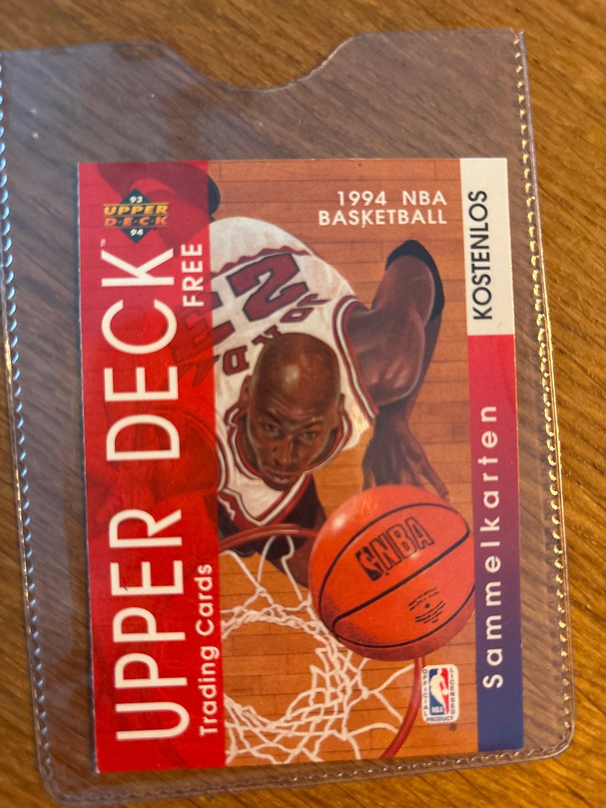 Michael Jordan Upper Deck NBA kaart 1993-1994 Duits, Verzamelen, Ophalen of Verzenden, Zo goed als nieuw, Overige sporten, Spelerskaart