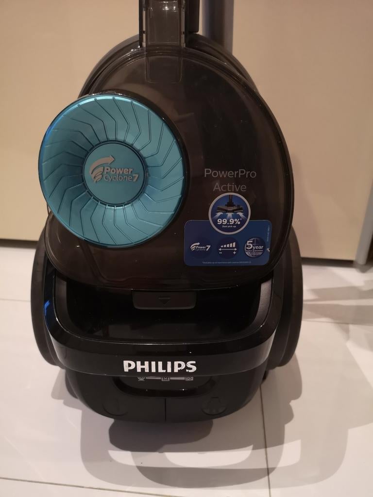 Krachtige Philips PowerPro Active Cyclone 7 stofzuiger, Ophalen, Zo goed als nieuw, Reservoir, Minder dan 1200 watt