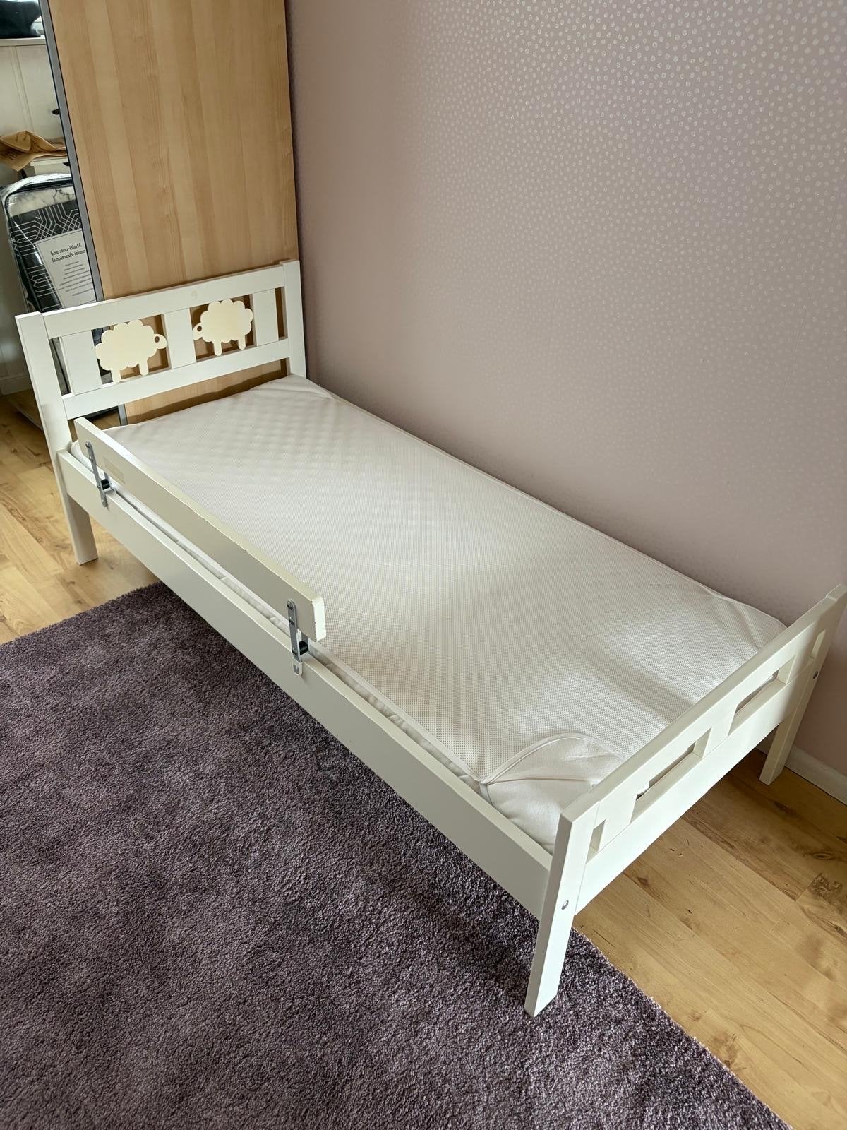 IKEA Kritter kinderbed met matras en bedhekje, Ophalen, Gebruikt, 70 tot 85 cm, Lattenbodem