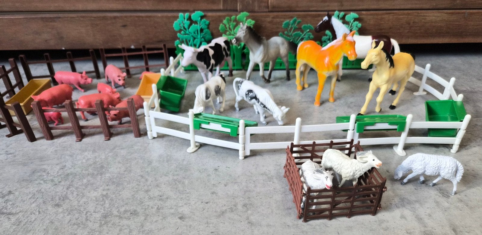 Boerderij dieren, met hekjes, boompjes,voerbakken, Ophalen of Verzenden, Jongen of Meisje