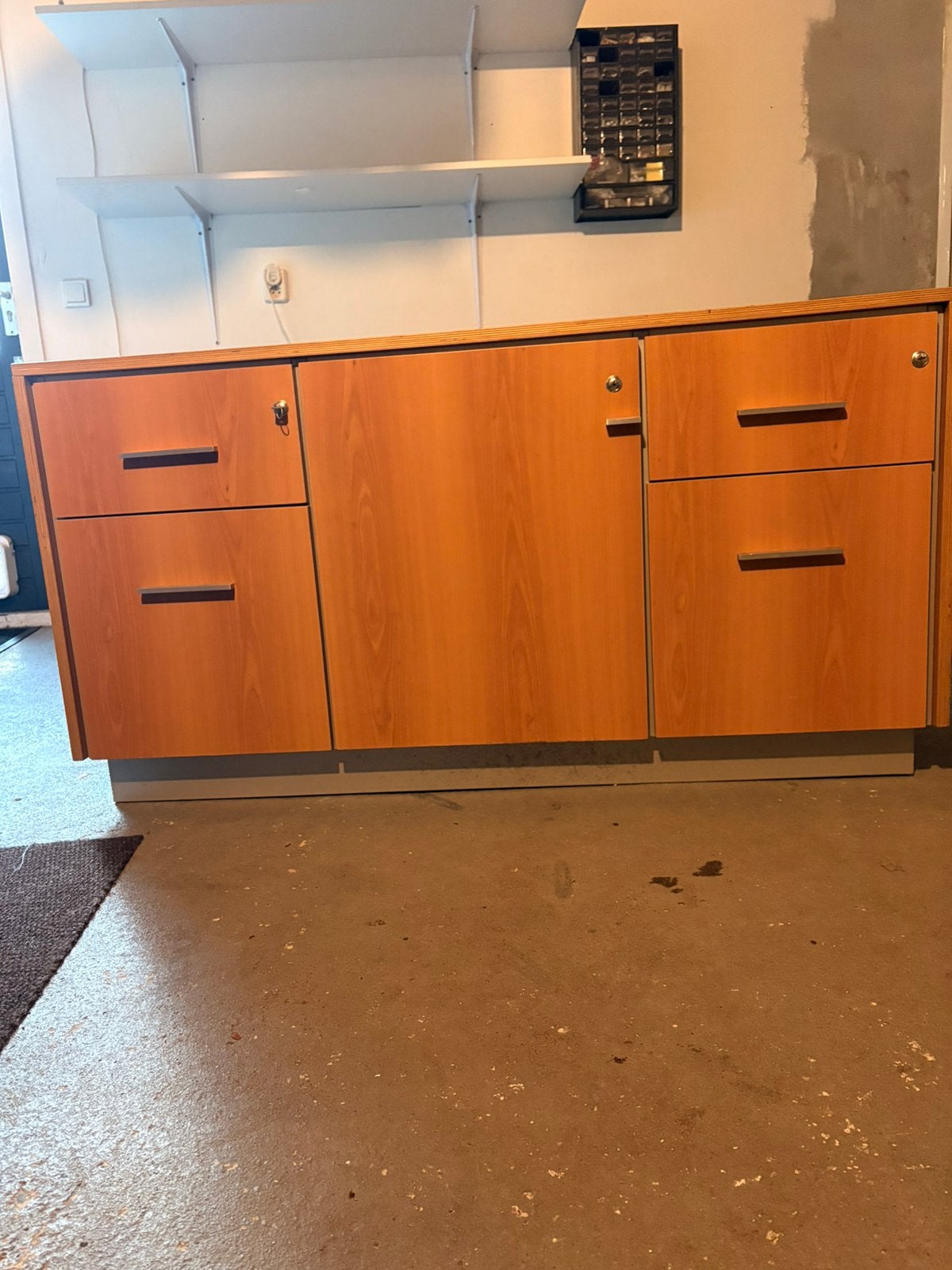 Kantoor-dressoir, Huis en Inrichting, Ophalen, Gebruikt, Met lade(s), Overige houtsoorten