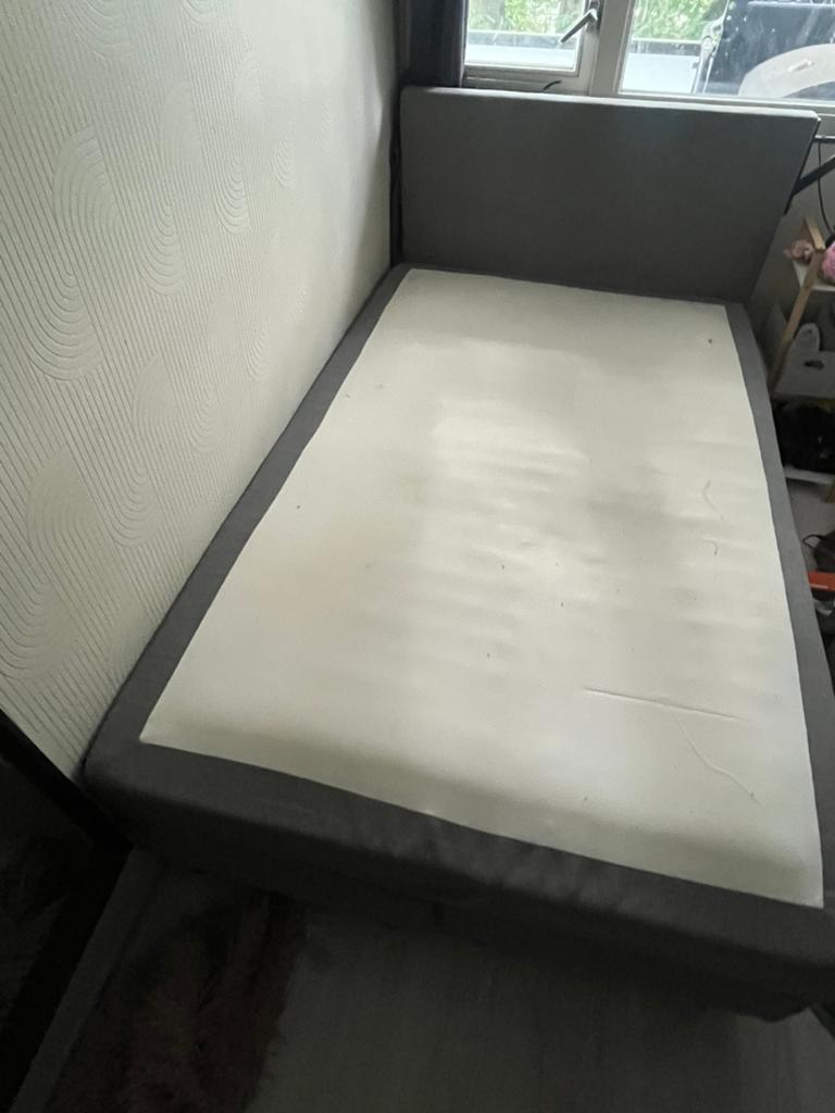 Boxspring 160/200, Gebruikt, Wit, Ophalen of Verzenden, Twijfelaar