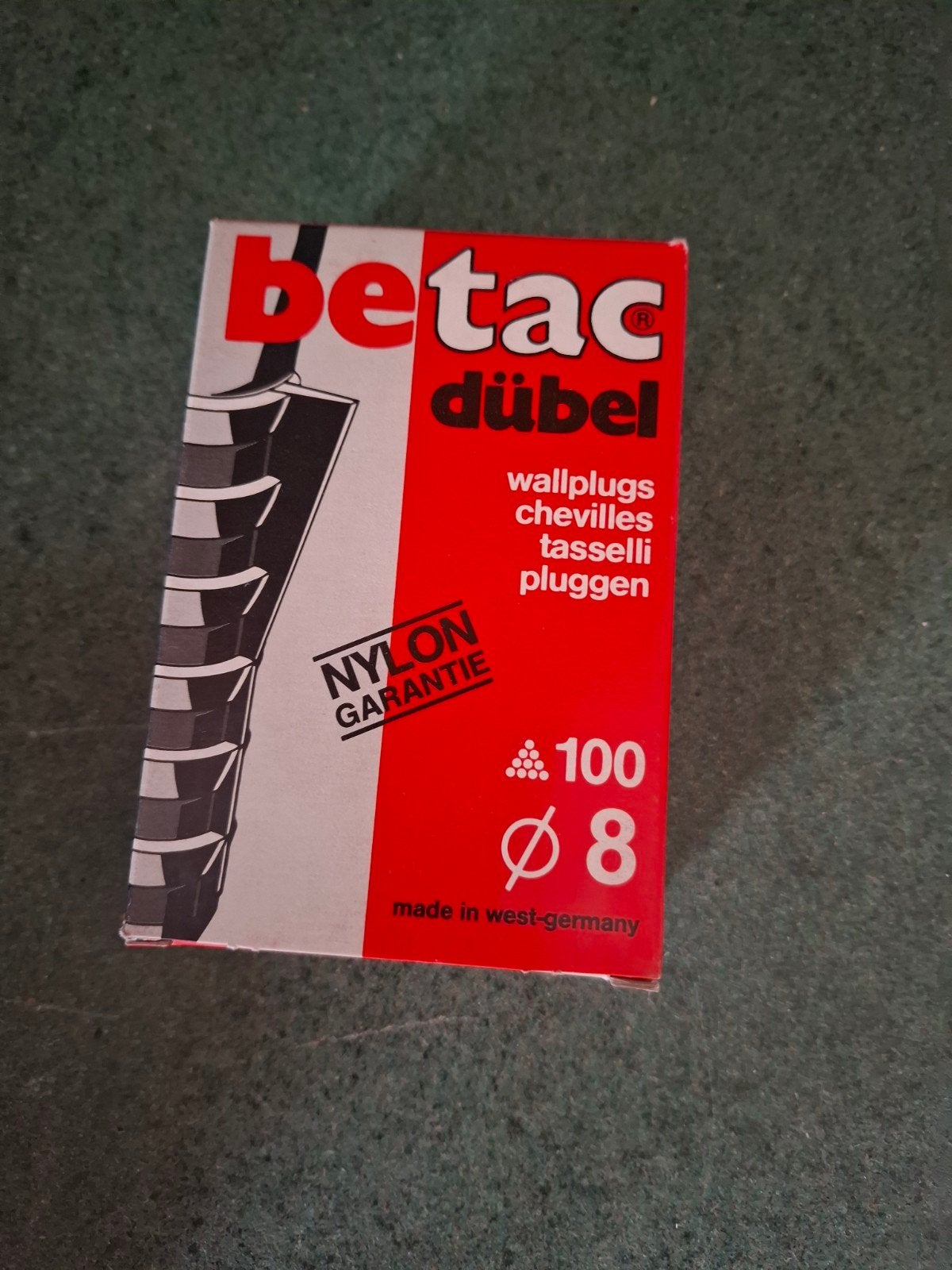Nieuwe Betac 8mm pluggen - Ca. 170 doosjes, Ophalen of Verzenden
