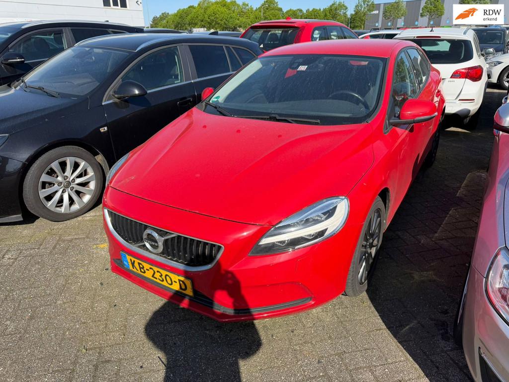 Volvo V40 2.0 D2 Nordic+, Voorwielaandrijving, Gebruikt, Euro 6, 4 cilinders