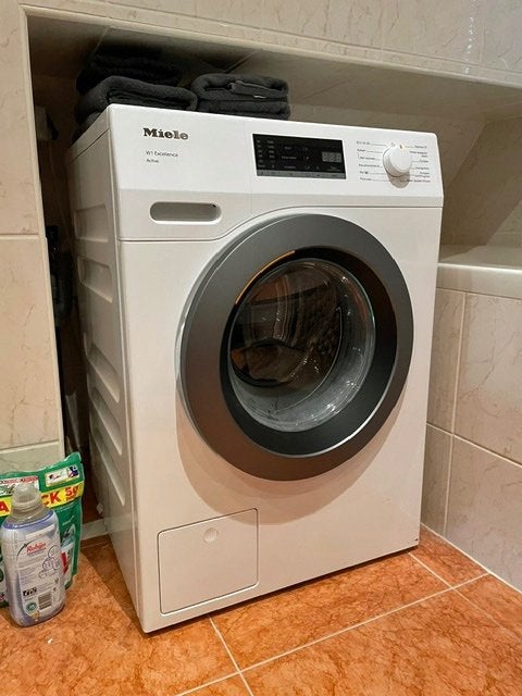 Miele wasmachine, Ophalen, Gebruikt, Voorlader, 85 tot 90 cm