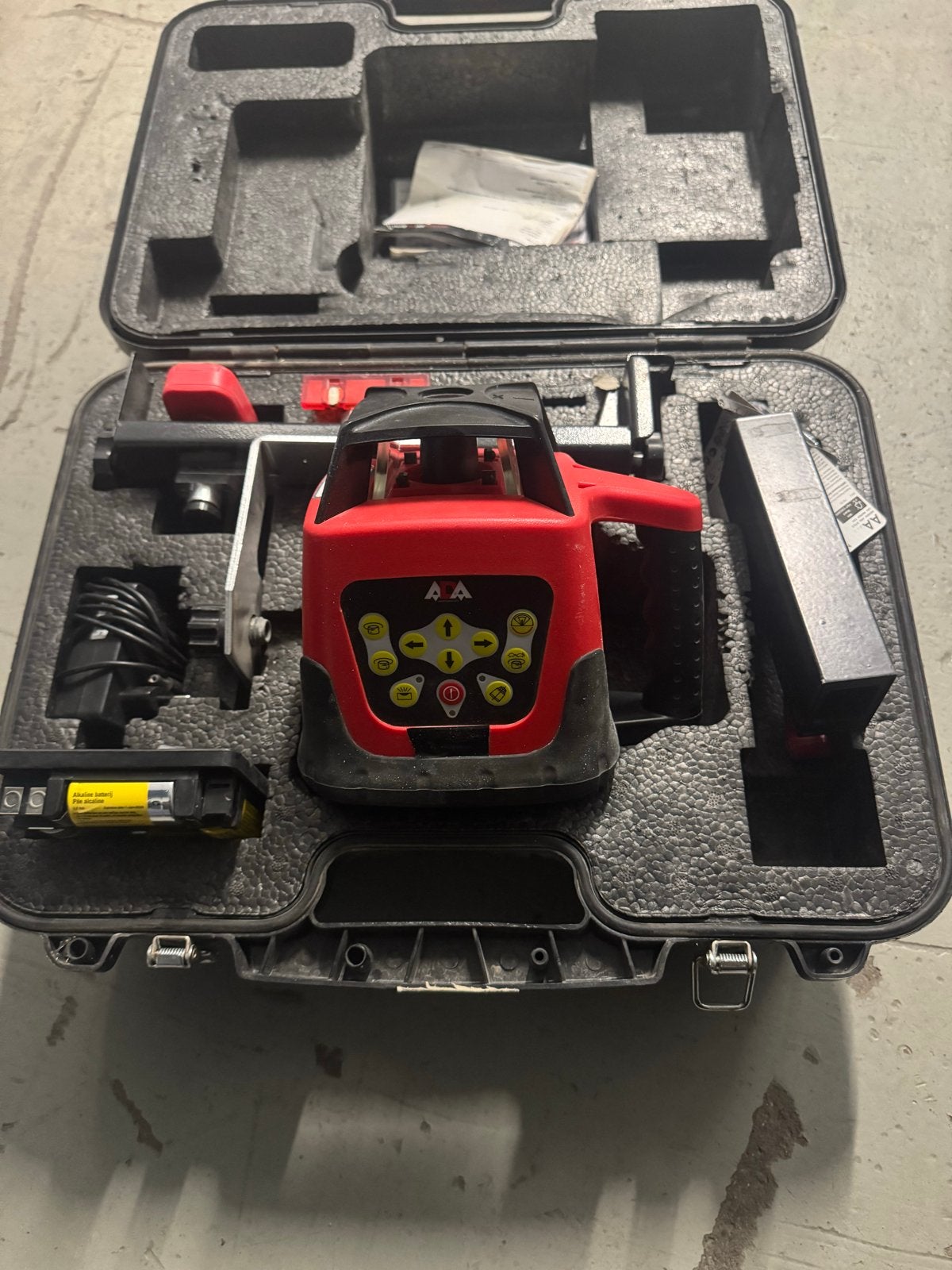Roterende laser met koffer en accessoires, Ophalen of Verzenden, Gebruikt, Overige typen