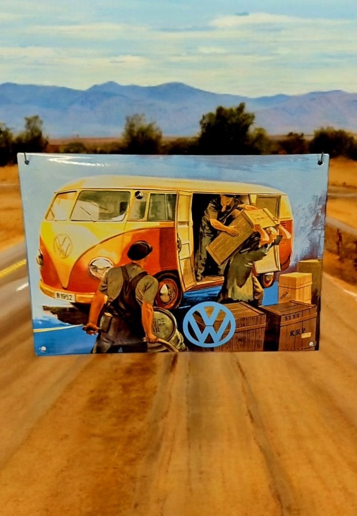 Volkswagen T1 emaille bord - 60 Jaar VW Transporter., Verzamelen, Reclamebord, ., Ophalen of Verzenden, Zo goed als nieuw
