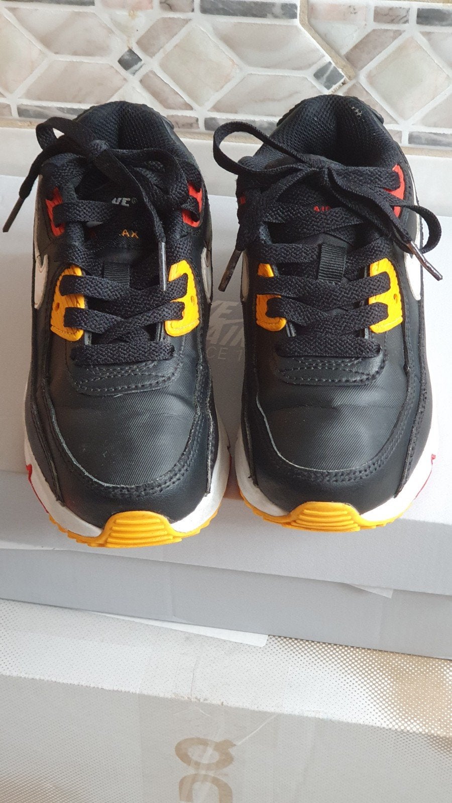 Nike Air Max 90- Maat 31, Ophalen of Verzenden, Zo goed als nieuw, Nike, Jongen of Meisje