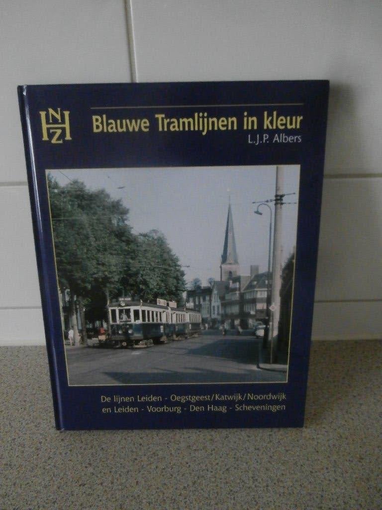 Boek BLAUWE TRAMLIJNEN, Ophalen of Verzenden, Zo goed als nieuw, Tram, Boek of Tijdschrift