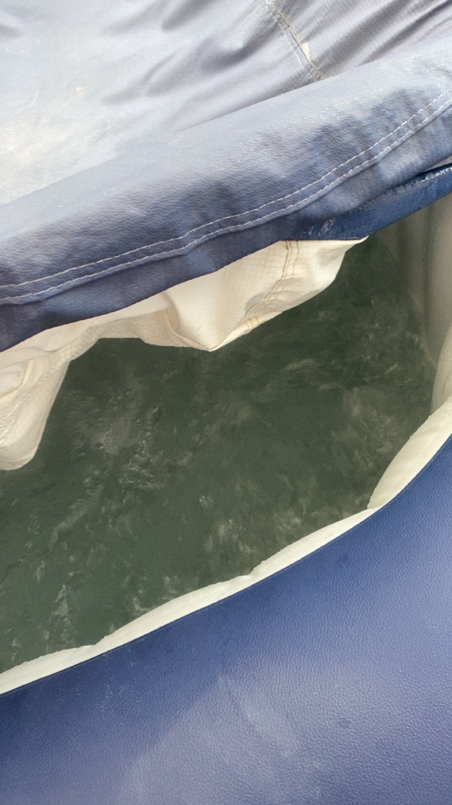 Opblaasbare Jacuzzi met afdekzeil en pomp, Ophalen, Gebruikt, Afdekzeil, Opblaasbaar