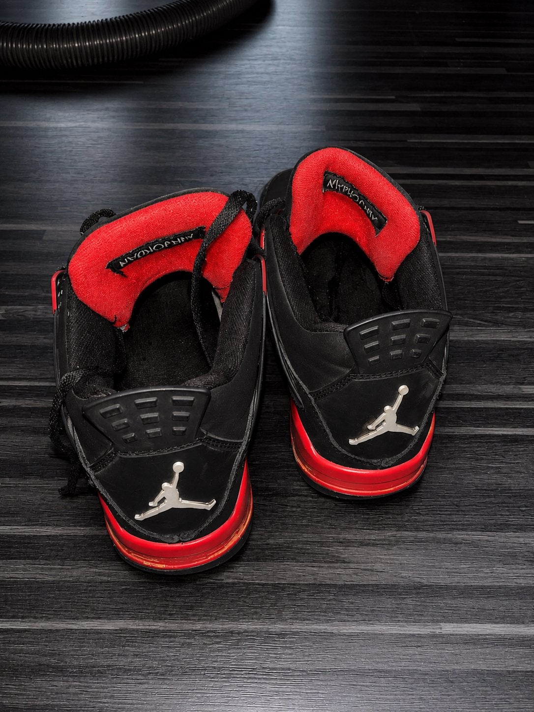 Nike Air Jordan 4 Retro Bred (2019), Ophalen of Verzenden, Gedragen, Zwart, Sneakers of Gympen