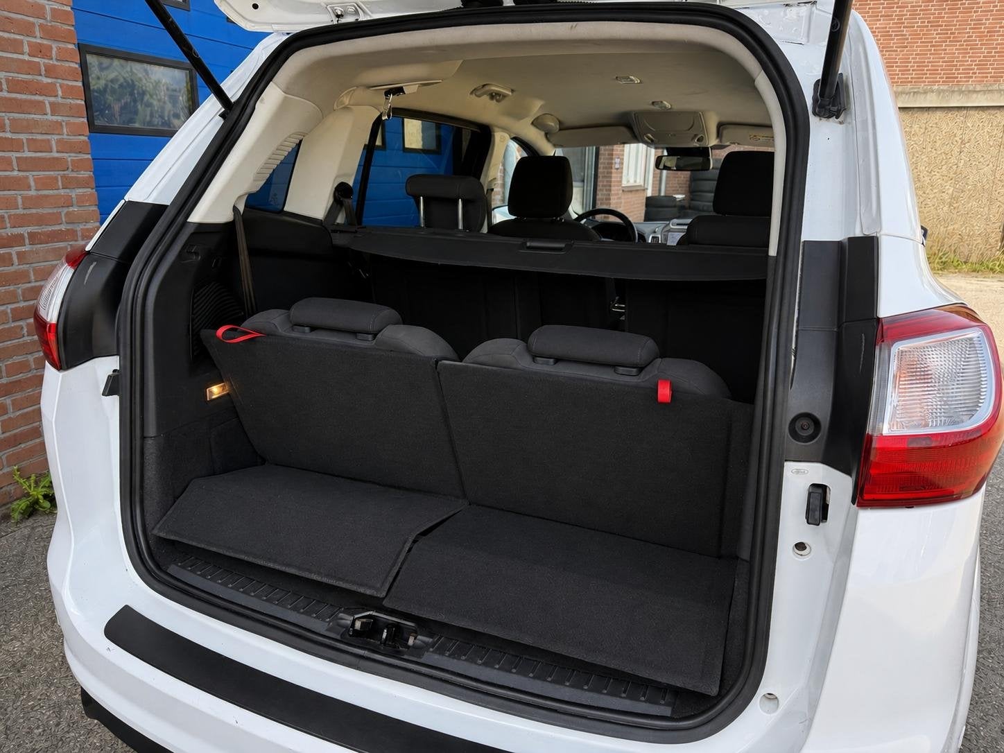 Ford Grand C-Max 1.0 Titanium 7p. | Cam | Stoelverwarming |, Voorwielaandrijving, 745 kg, Gebruikt, Euro 6