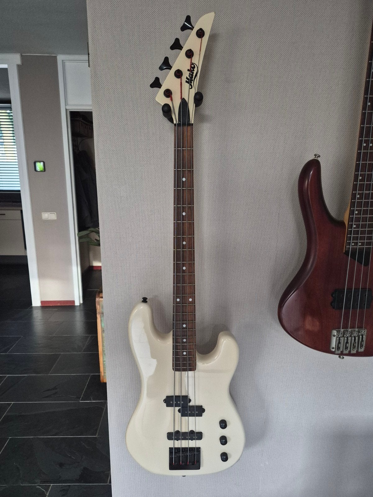 Mako basgitaar - Made in Korea, Ophalen, Gebruikt, Elektrisch, 6-snarig