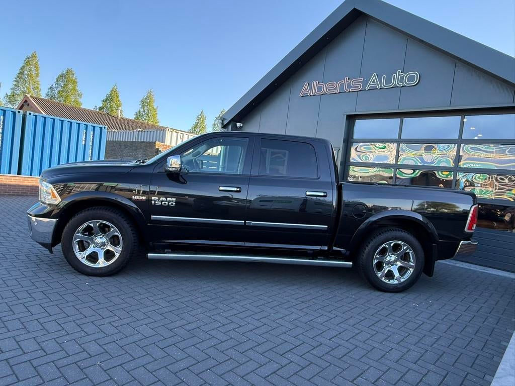 Dodge Ram 1500 5.7 V8 4x4 Crew Cab 5'7 Laramie | LPG | 2017, Auto's, Automaat, Gebruikt, 5654 cc, Zwart