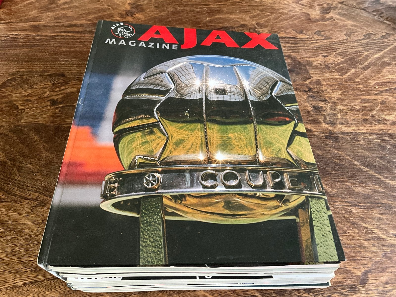 Ajax Magazine Collectie - Map met Voetbaltijdschriften 96/97, Ophalen of Verzenden, Gelezen, Sport en Vrije tijd