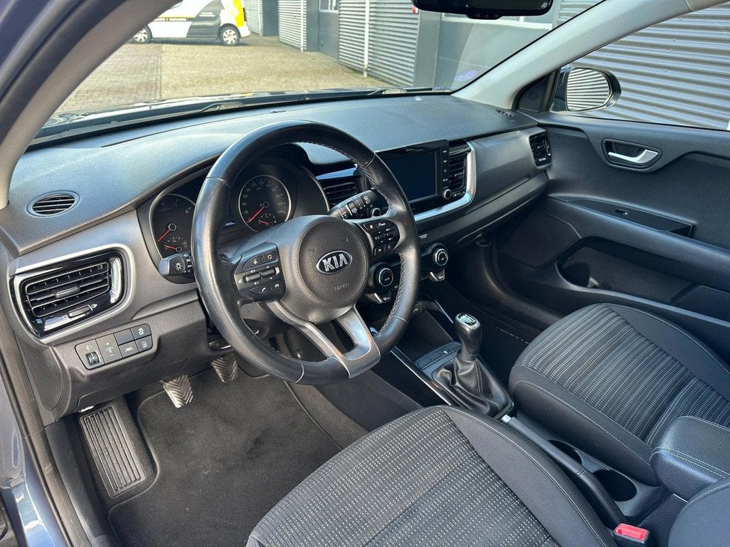 Kia Stonic 1.0 T-GDi DynamicLine, Auto's, Kia, Voorwielaandrijving, 12 maanden, Gebruikt, Blauw