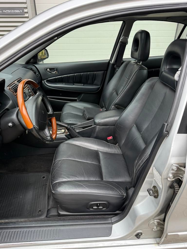 Mitsubishi Galant 2.5 V6 2002 Youngtimer 1e Eigenaar, Auto's, Mitsubishi, Zwart, 163 pk, Leder, Bedrijf
