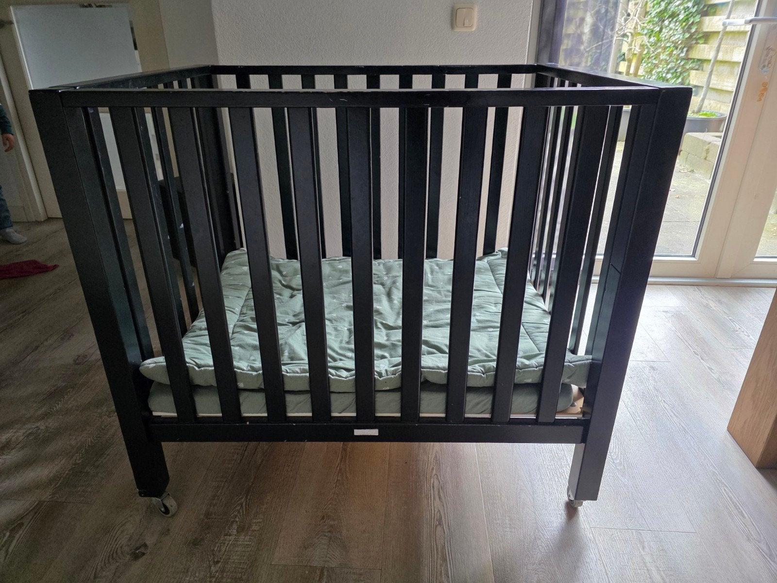 Baby box met matrasje en boxkleed, Kinderen en Baby's, Boxen, Ophalen, Gebruikt, Boxkleed