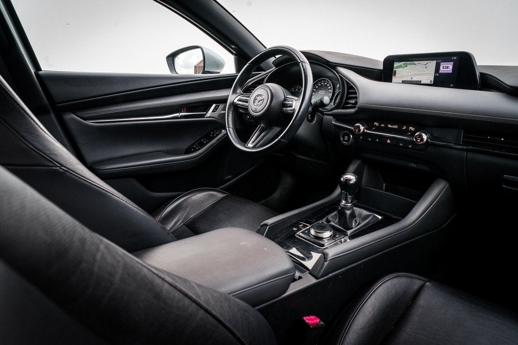 Mazda 3 2.0 123 PK e-SkyActiv-G M Hybrid 122 Luxury | Ned Au, 1998 cc, Gebruikt, 4 cilinders, Met garantie (alle)