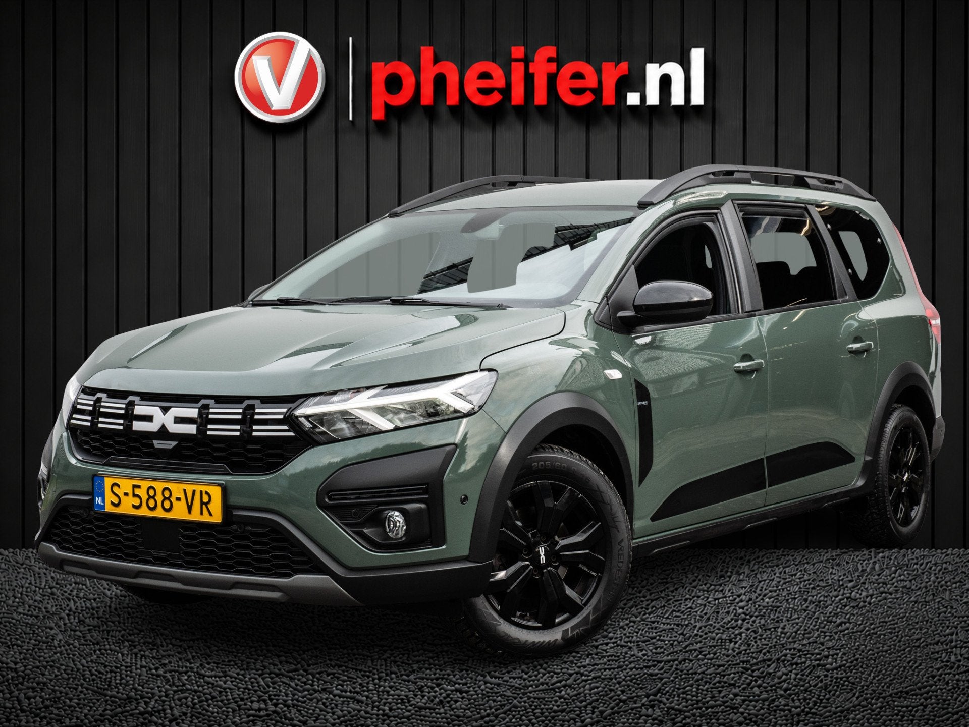 Dacia Jogger 1.0 TCe 110 Extreme 7p. Camera/ Navigatie/ Carp, Auto's, Voorwielaandrijving, Stof, Gebruikt, Met garantie (alle)