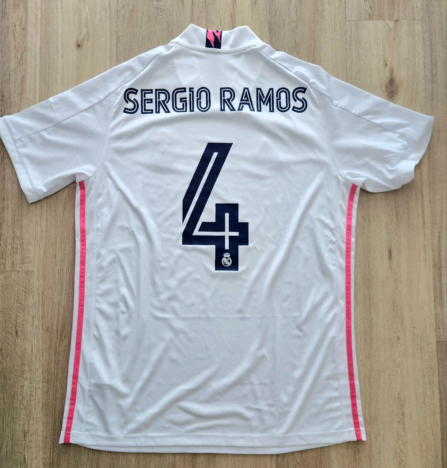 Real Madrid voetbalshirt Sergio Ramos, Ophalen of Verzenden, Zo goed als nieuw, Buitenlandse clubs, Shirt