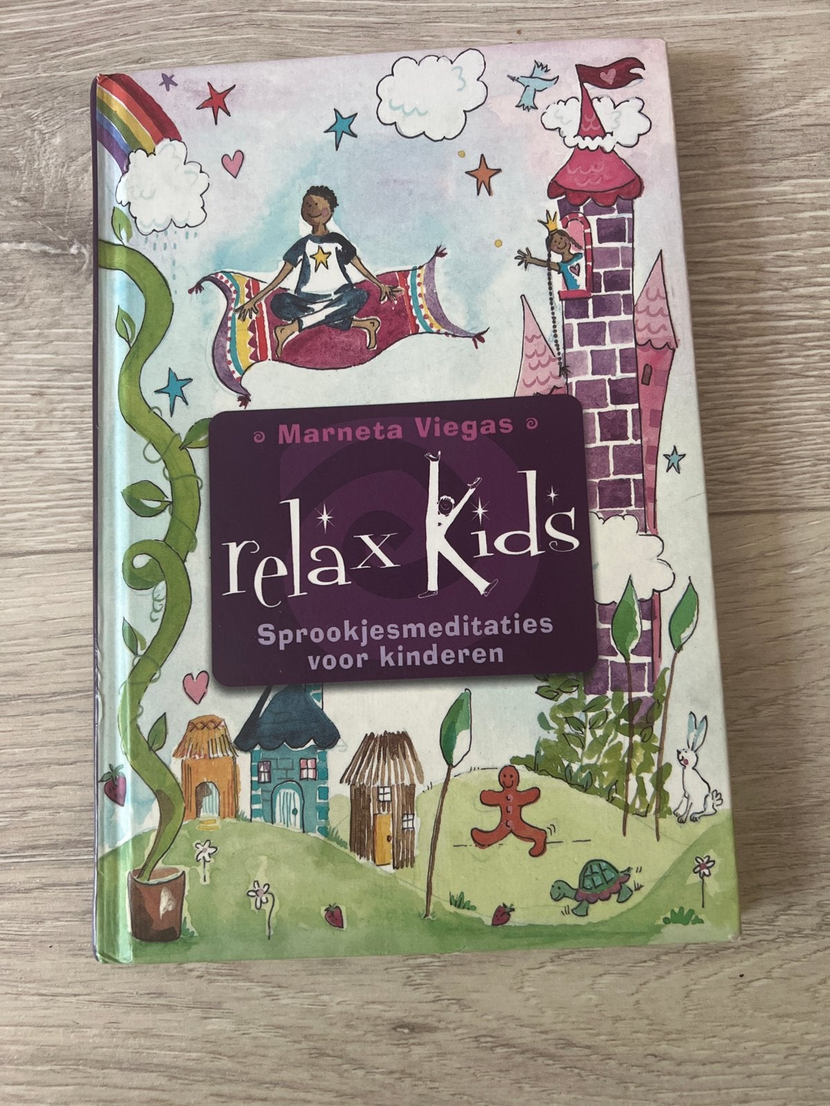 Marneta Viegas - Relax Kids!, Boeken, Meditatie of Yoga, Ophalen of Verzenden, Zo goed als nieuw, Instructieboek