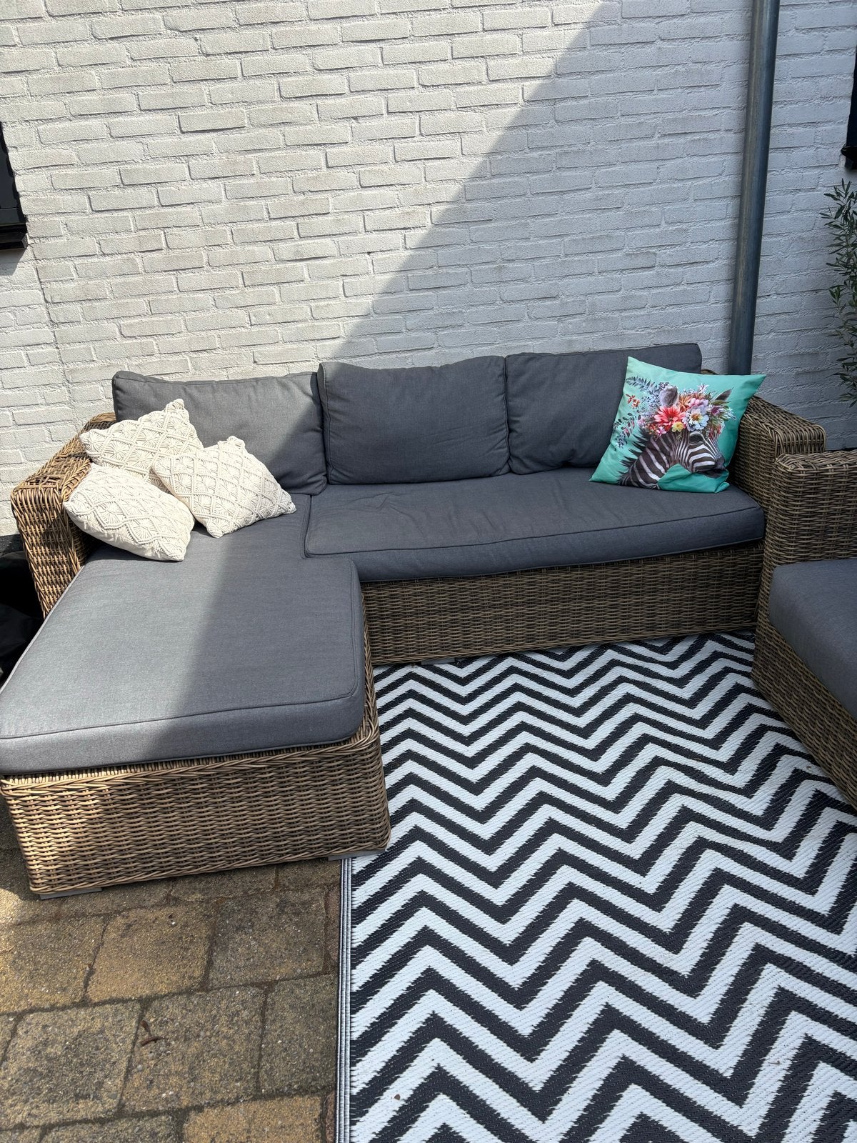 Wicker loungeset met hoekbank, fauteuil en 2 hockers, Ophalen, Gebruikt, Loungeset, Wicker