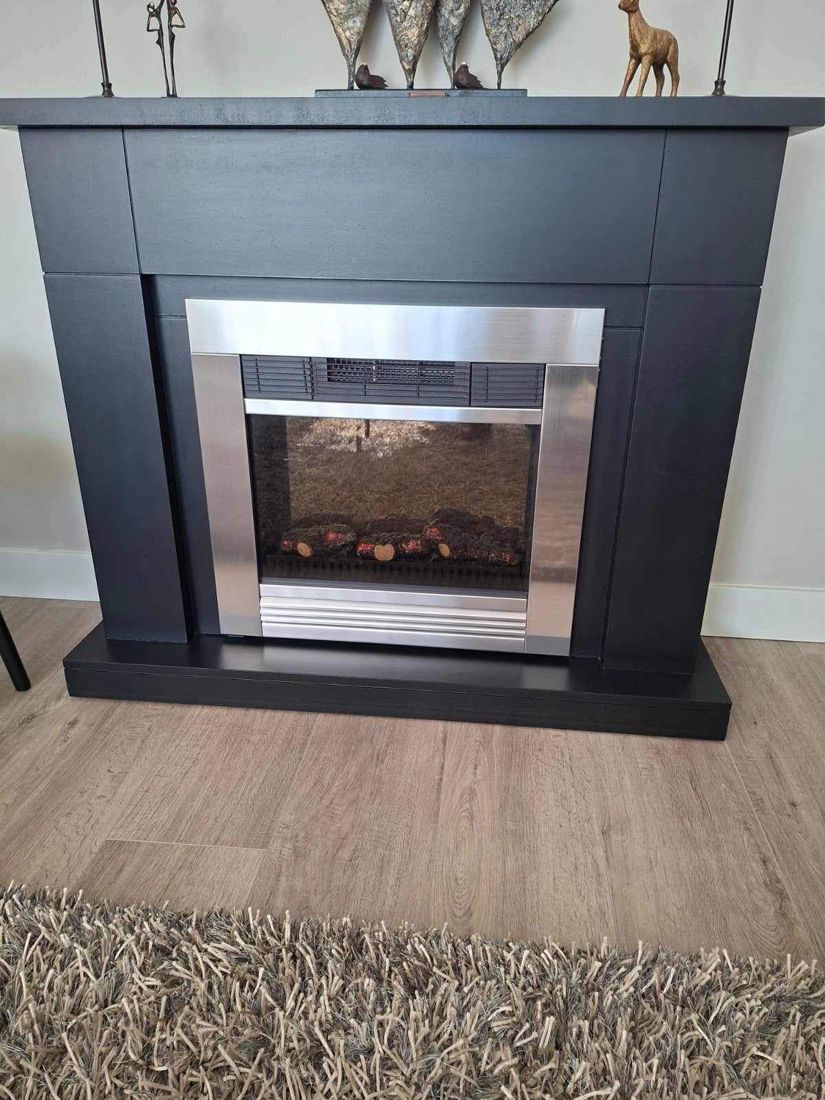 Moderne elektrische haard met schouw, Huis en Inrichting, Ophalen, Zo goed als nieuw, Vrijstaande haard, Elektrische haard