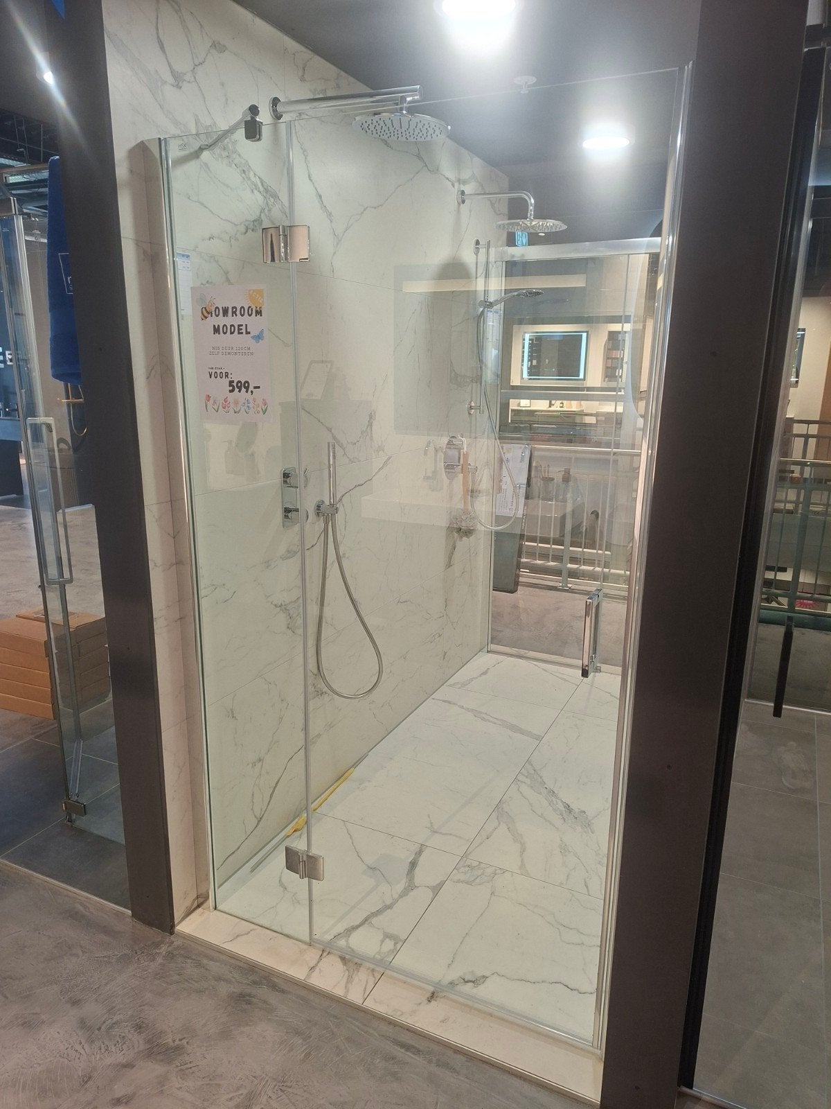 HSK Nisdeur 120cm Chroom Profiel Antikalk Showroommodel, Huis en Inrichting, Badkamer | Complete badkamers, Ophalen, Zo goed als nieuw