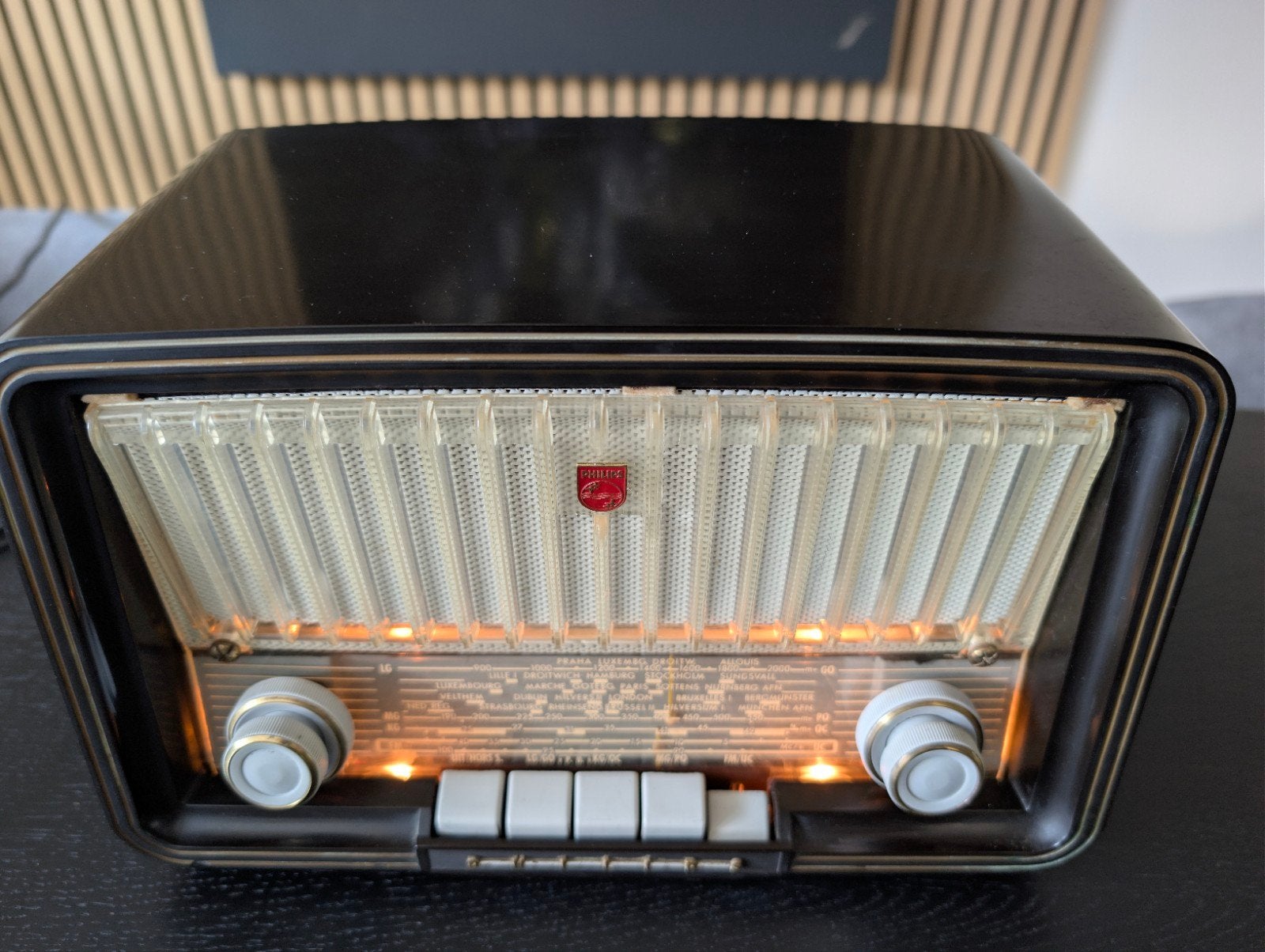 Philips B2X63U buizenradio (1956) - MW/LW/FM, Ophalen of Verzenden, Gebruikt, Radio