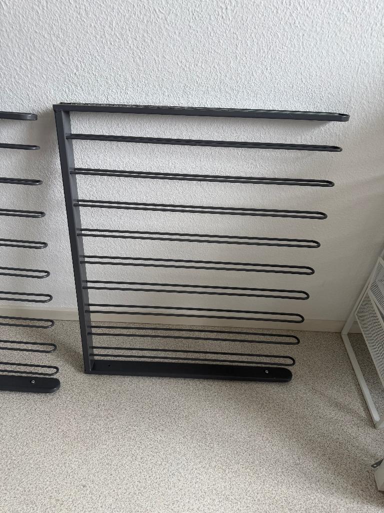 IKEA KOMPLEMENT uitschuifbare broekhangers en schoenenplank, Huis en Inrichting, Kasten | Kledingkasten, Ophalen, Gebruikt, 50 tot 100 cm