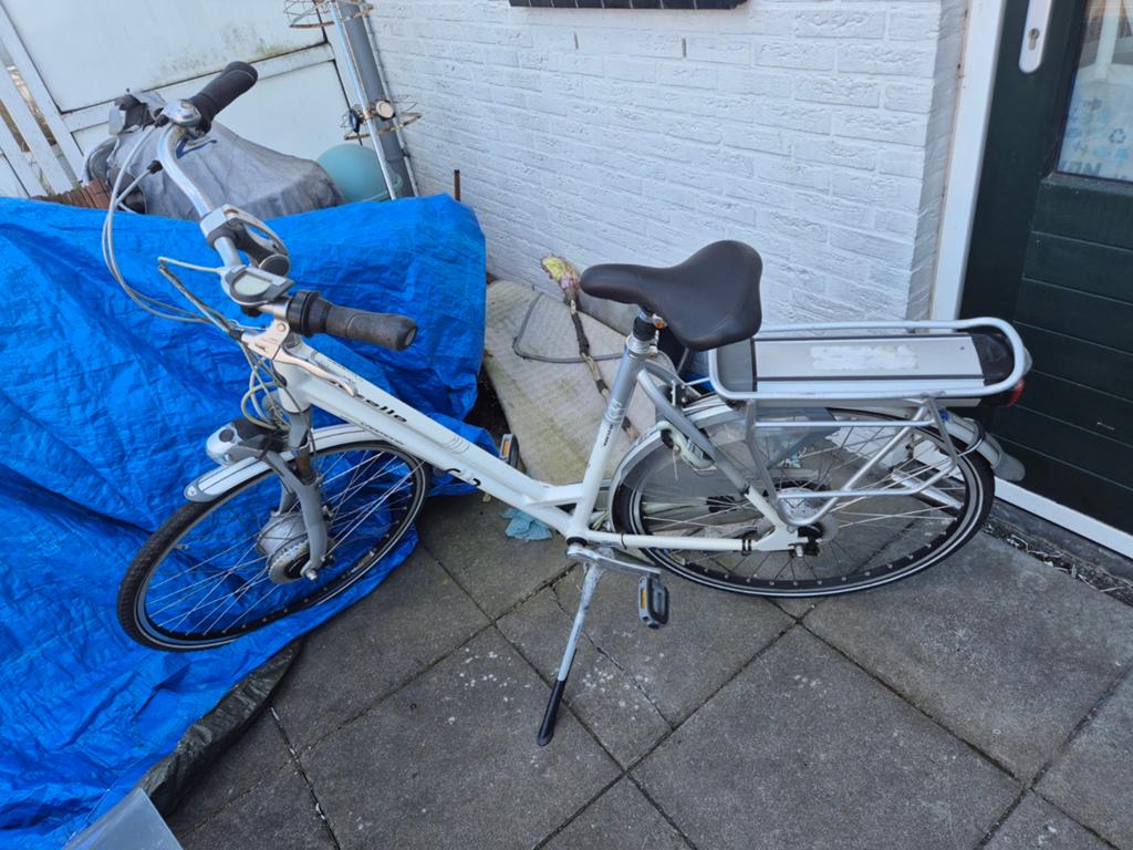 Gazelle Chamonix D57 DEFECT, Ophalen, Minder dan 30 km per accu, Gebruikt, 55 tot 59 cm
