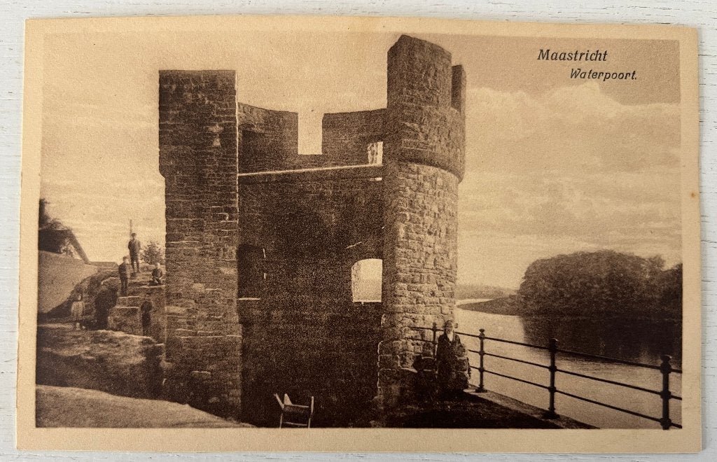 Oude Ansichtkaart  - Maastricht - Waterpoort, Ophalen of Verzenden, Voor 1920, Ongelopen, Limburg