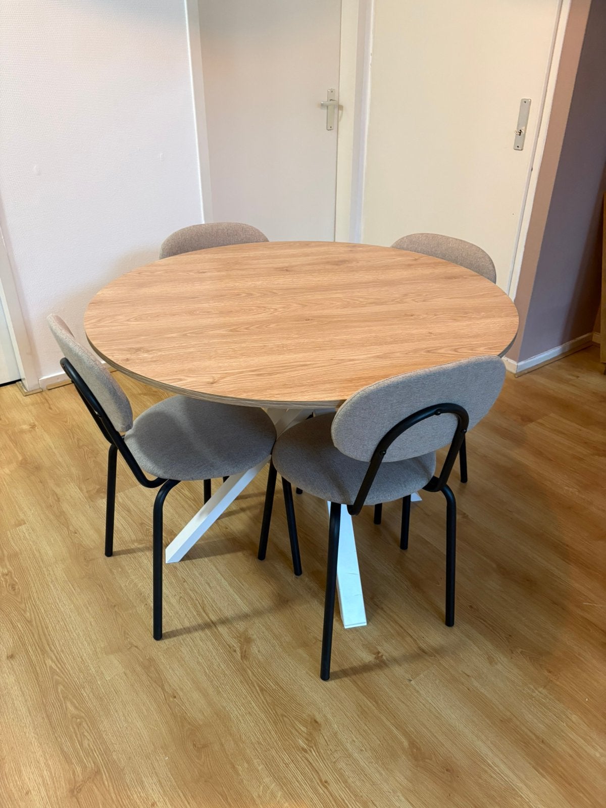 Mariedamm tafel van Ikea, Ophalen, Overige materialen, Gebruikt, 100 tot 150 cm