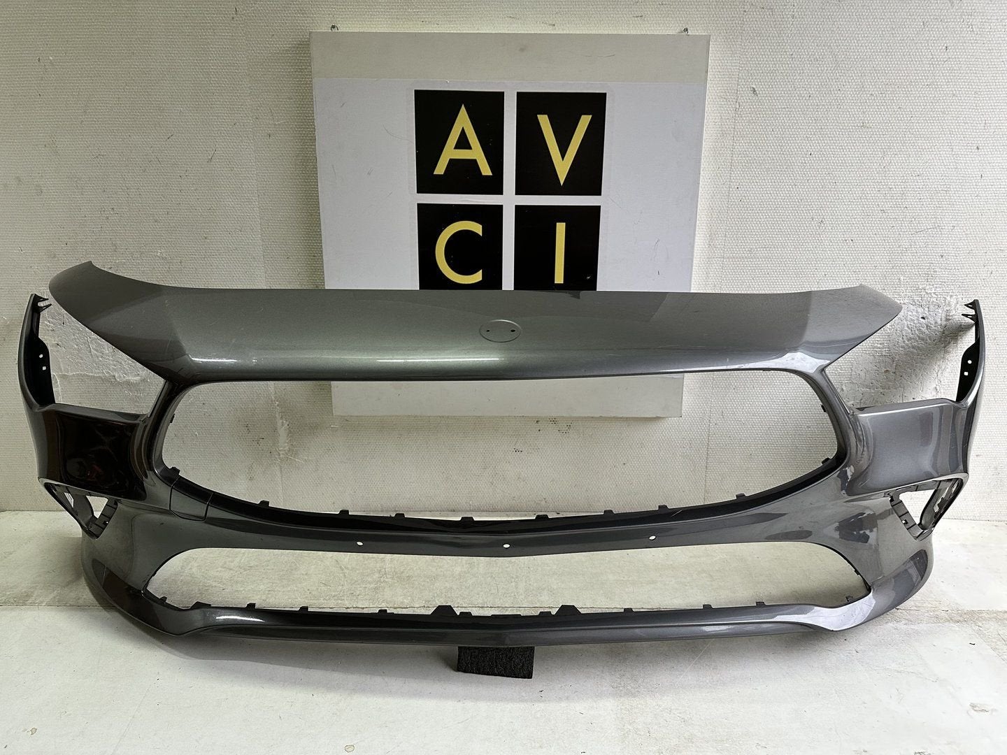 Mercedes CLA W118 voorbumper bumper A1188855300, Gebruikt, -, Voor, Ophalen of Verzenden