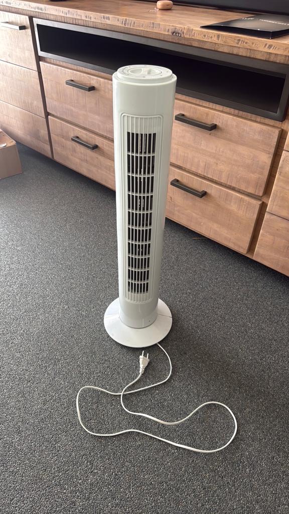 Toren ventilator, Ophalen, Zo goed als nieuw, Torenventilator