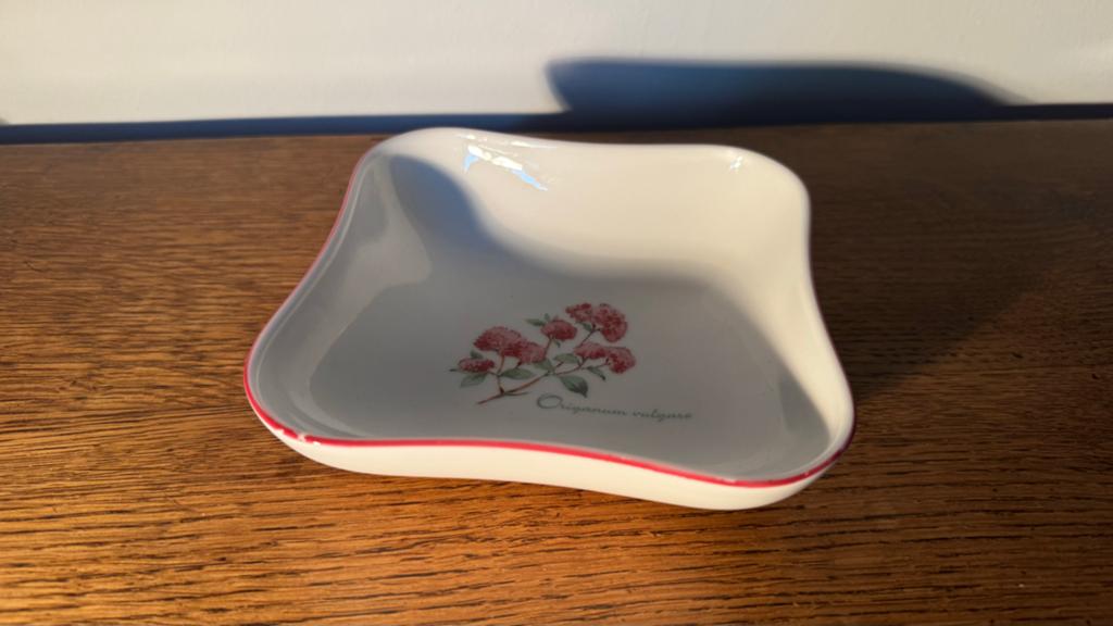 Vivo Villeroy & Boch schaaltje met bessenmotief, Ophalen