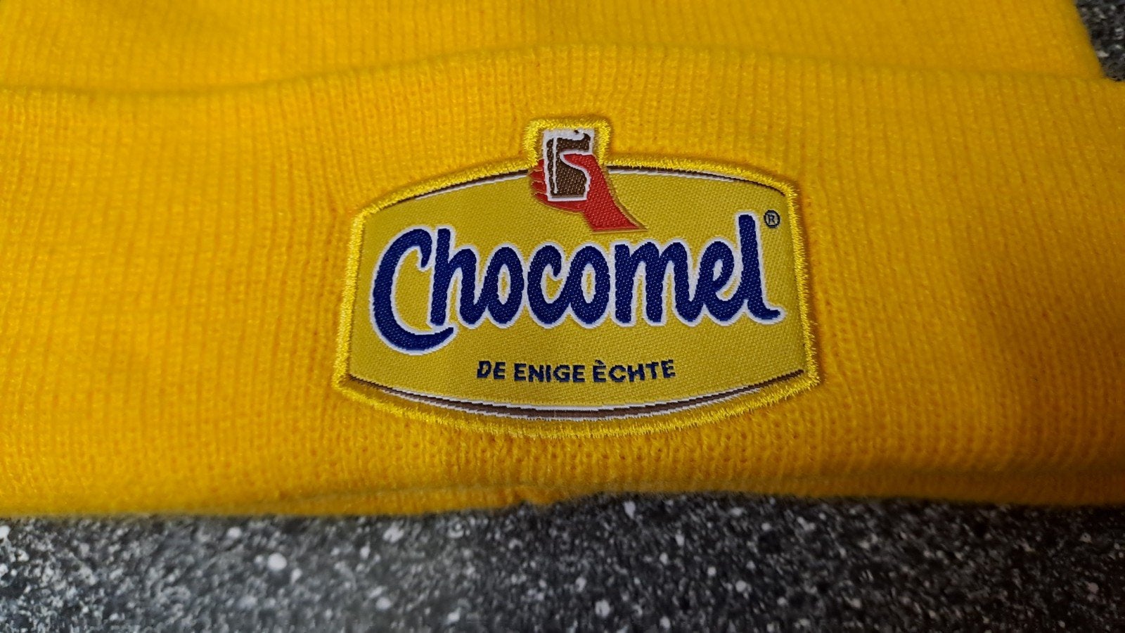 Chocomel Mutsen - Nieuw en Ongebruikt (4 stuks beschikbaar), Gebruiksvoorwerp, Onbekend, Nieuw, Ophalen of Verzenden