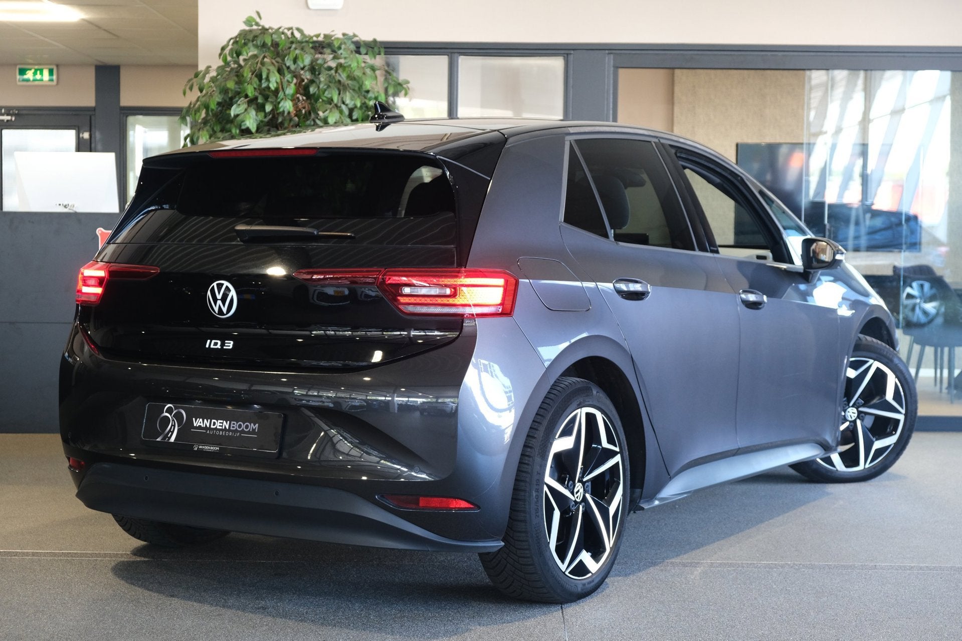 Volkswagen ID.3 Pro S 77 kWh 90% SOH Led Navi 360 camera HUD, Auto's, Automaat, Achterwielaandrijving, Gebruikt, 495 min