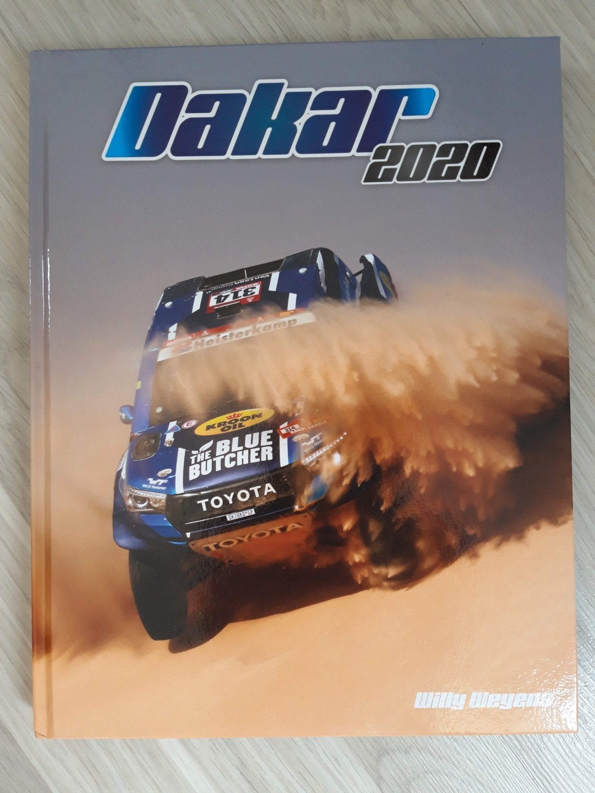 Dakar boek jaar 2020 rallysport Saudi-Arabië Willy Weijens, Boeken, Ophalen of Verzenden, Nieuw, Willy Weijens, Vrachtwagen