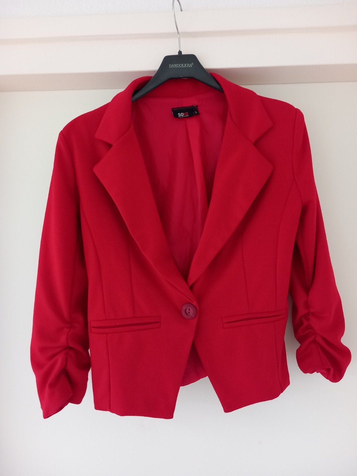 Kort rood damesjasje (small, maat 36) merk Soho Collection, Soho Collection, Ophalen of Verzenden, Jasje, Maat 36 (S)