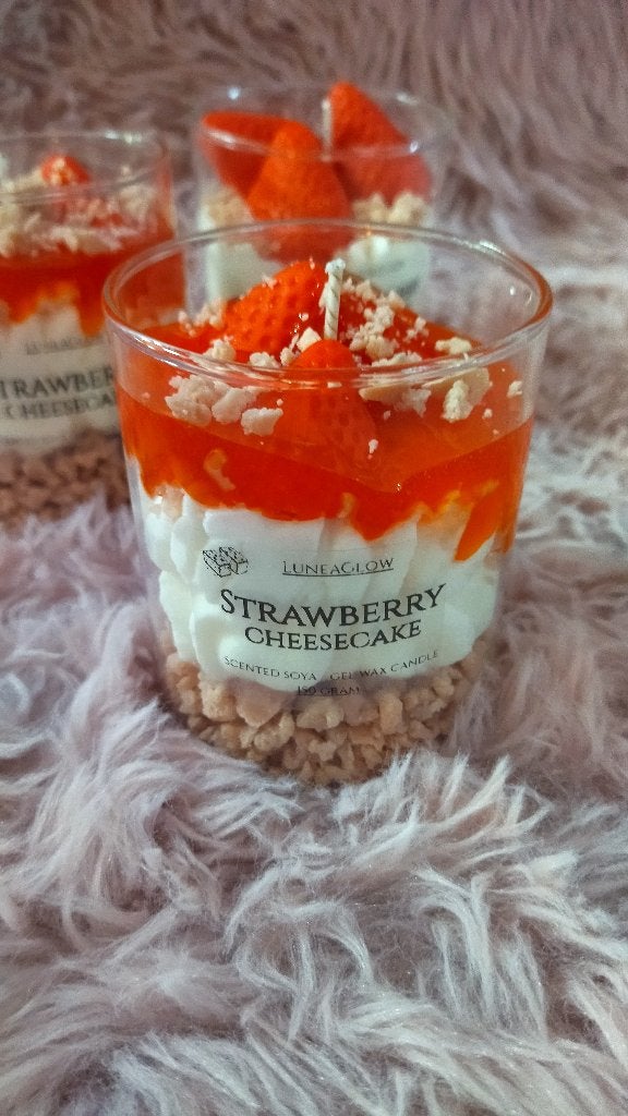 geurkaars strawberry cheescake, Meerkleurig, Ophalen of Verzenden, Kaars, Was