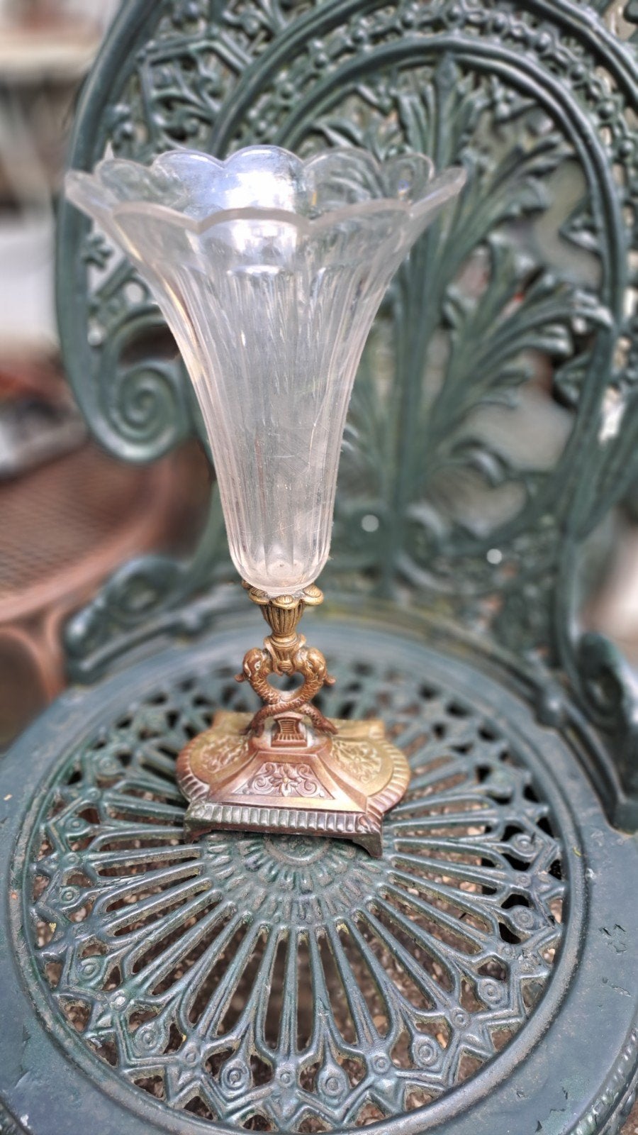 Antieke franse  vaas met- Koper en Glas, Ophalen