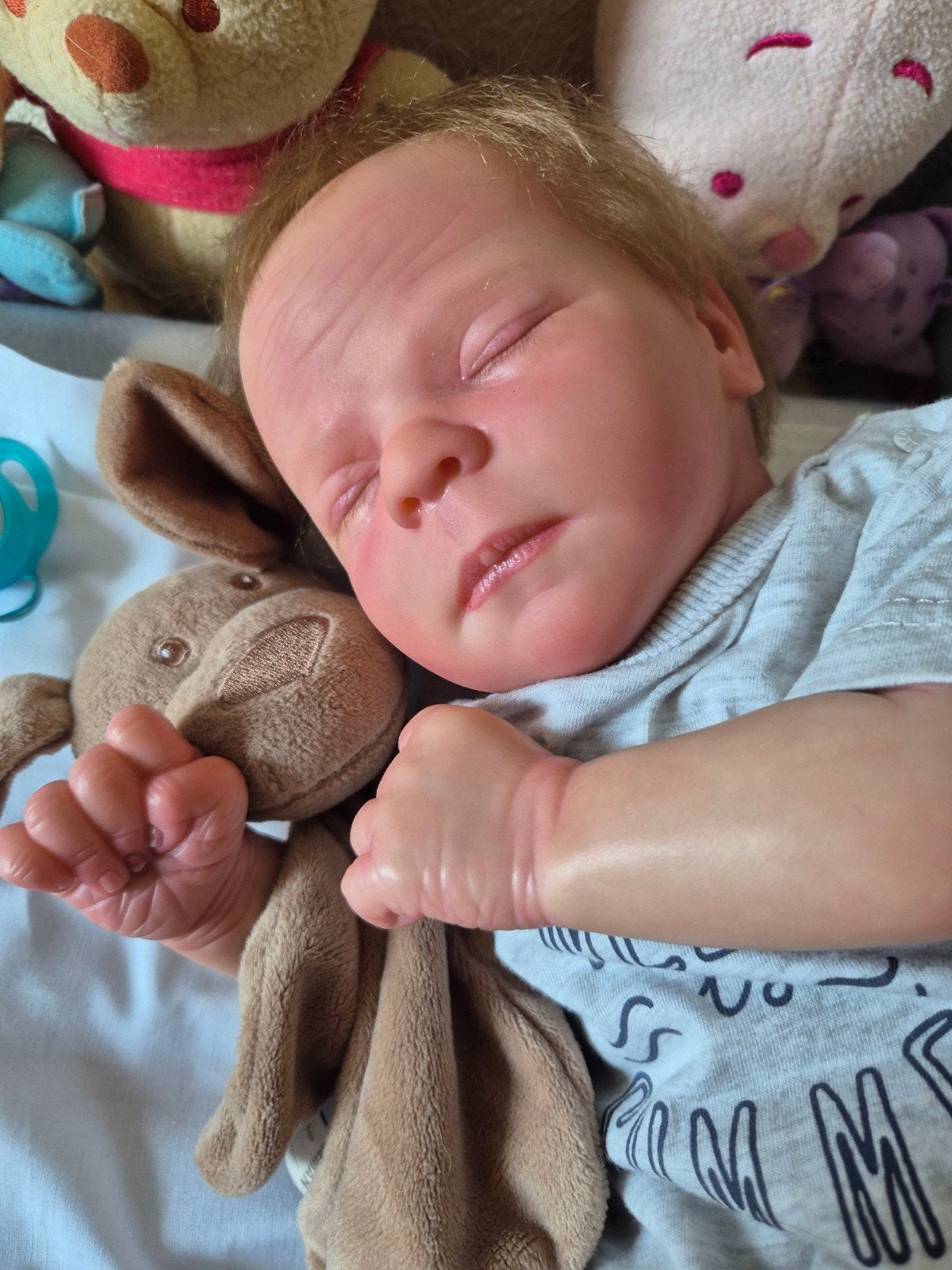 Realistische Reborn Babypop Chase- Handgemaakt en Levensecht, Kinderen en Baby's, Speelgoed | Poppen, Zo goed als nieuw, Babypop