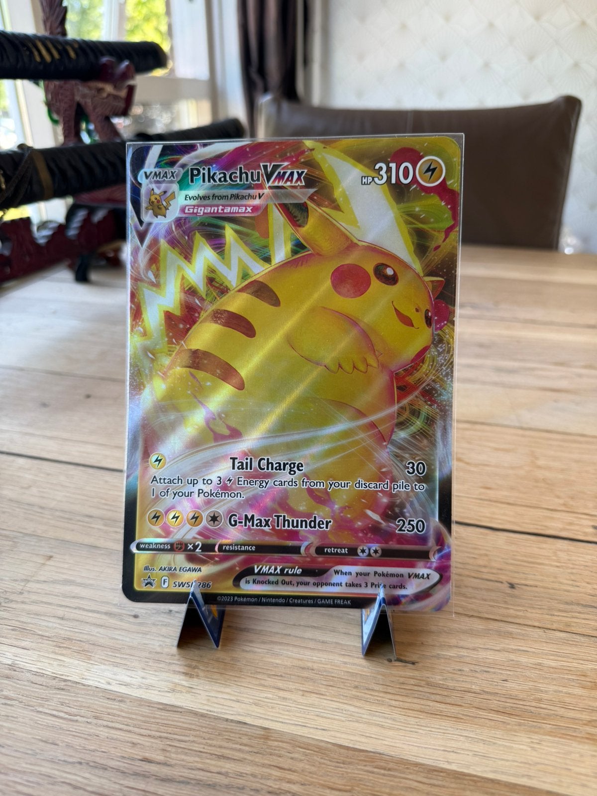 Pokémon Pikachu VMAX - Jumbo, Ophalen of Verzenden, Nieuw, Losse kaart