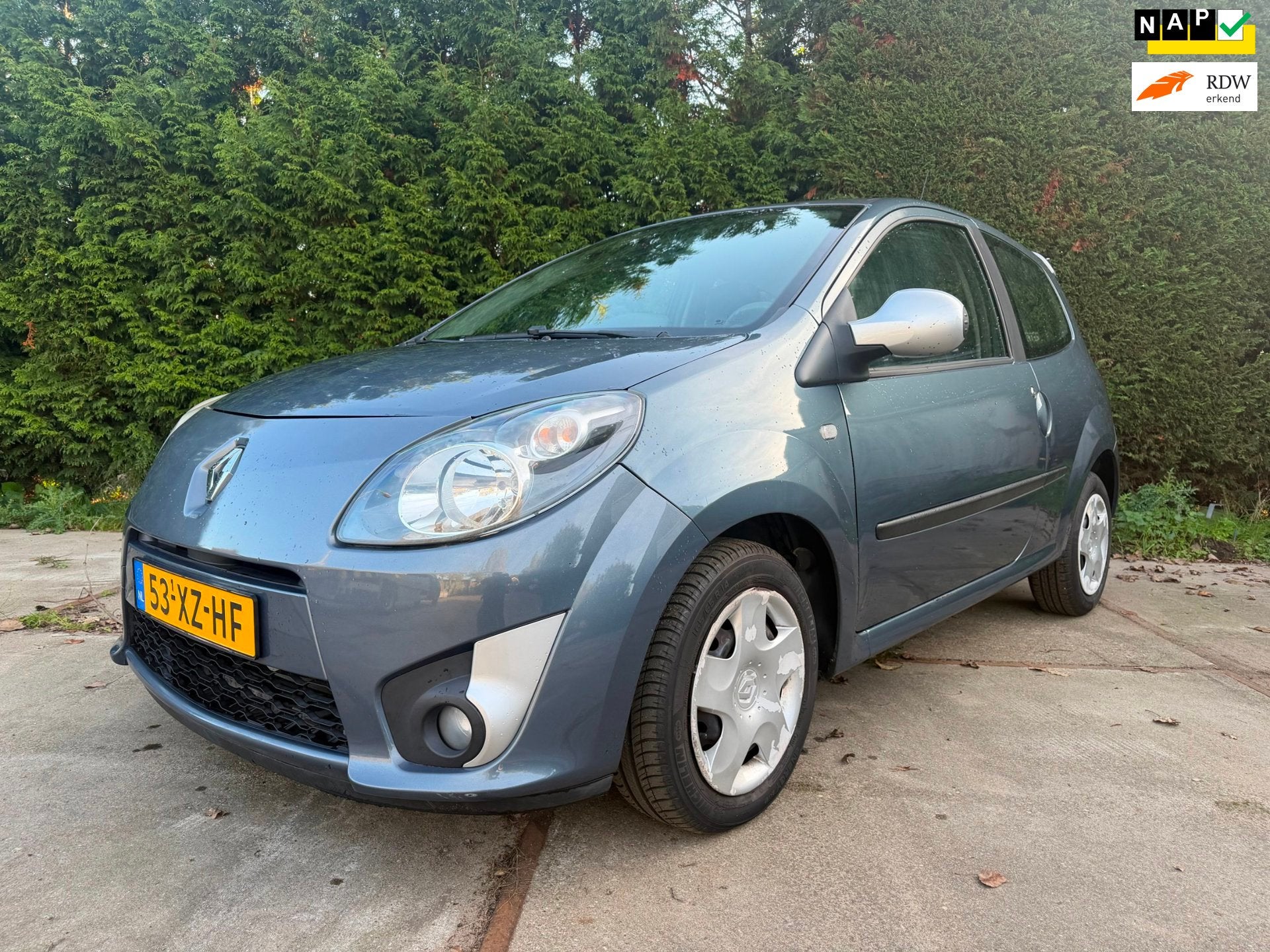 Renault Twingo 1.2 Dynamique NIEUWE APK, Voorwielaandrijving, Elektrische ramen, Gebruikt, 4 cilinders